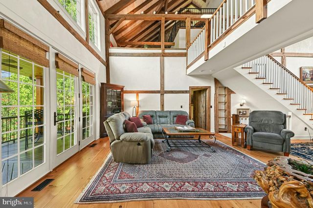 4641 OLD BETHLEHEM PIKE, Bethlehem, PA 18015