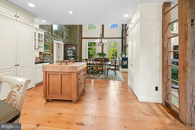 4641 OLD BETHLEHEM PIKE, Bethlehem, PA 18015