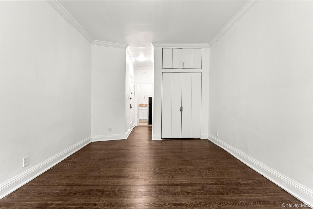 415 W 46 Street 2D, New York (manhattan), NY 10036 — photo 4