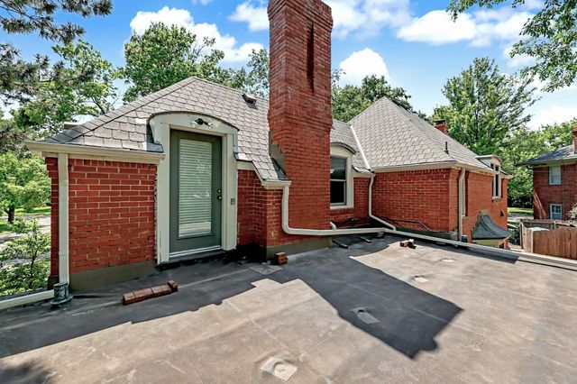328 S Terrace, Wichita, KS 67218