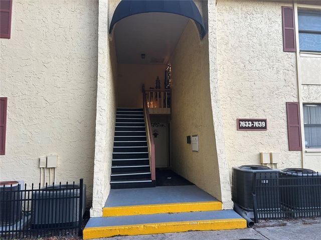 7633 DOLONITA DRIVE 7633, Tampa, FL 33615