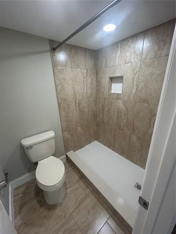 7633 DOLONITA DRIVE 7633, Tampa, FL 33615