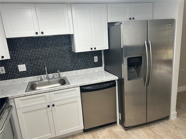 7633 DOLONITA DRIVE 7633, Tampa, FL 33615