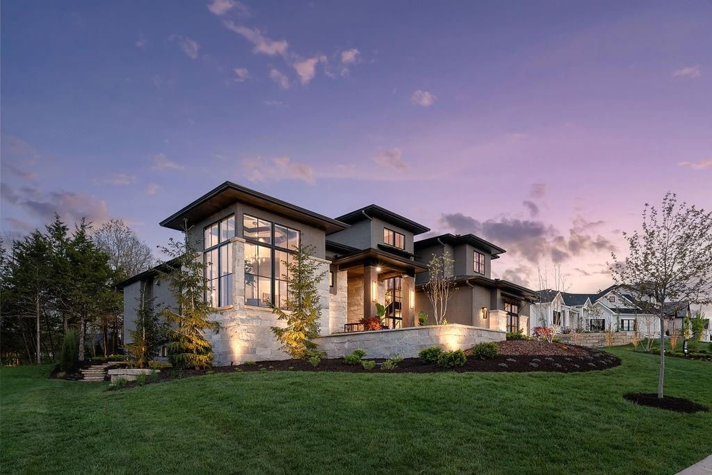 21359 W 93rd Court, Lenexa, KS 66220