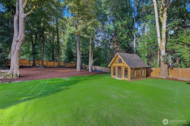 31222 22nd Avenue SW, Federal Way, WA 98023