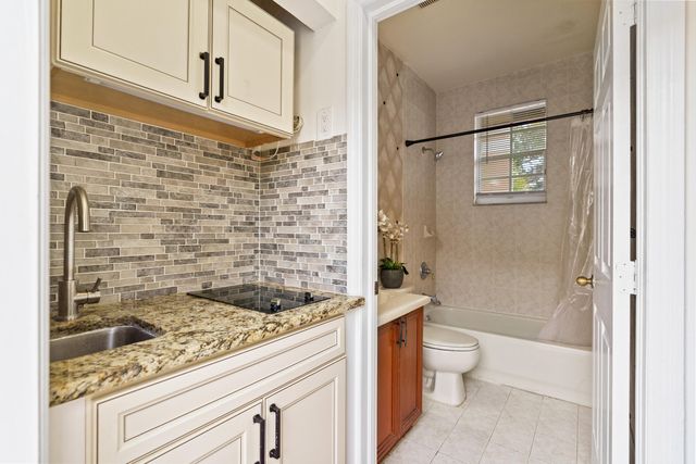 16429 NW 16th Street, Pembroke Pines, FL 33028