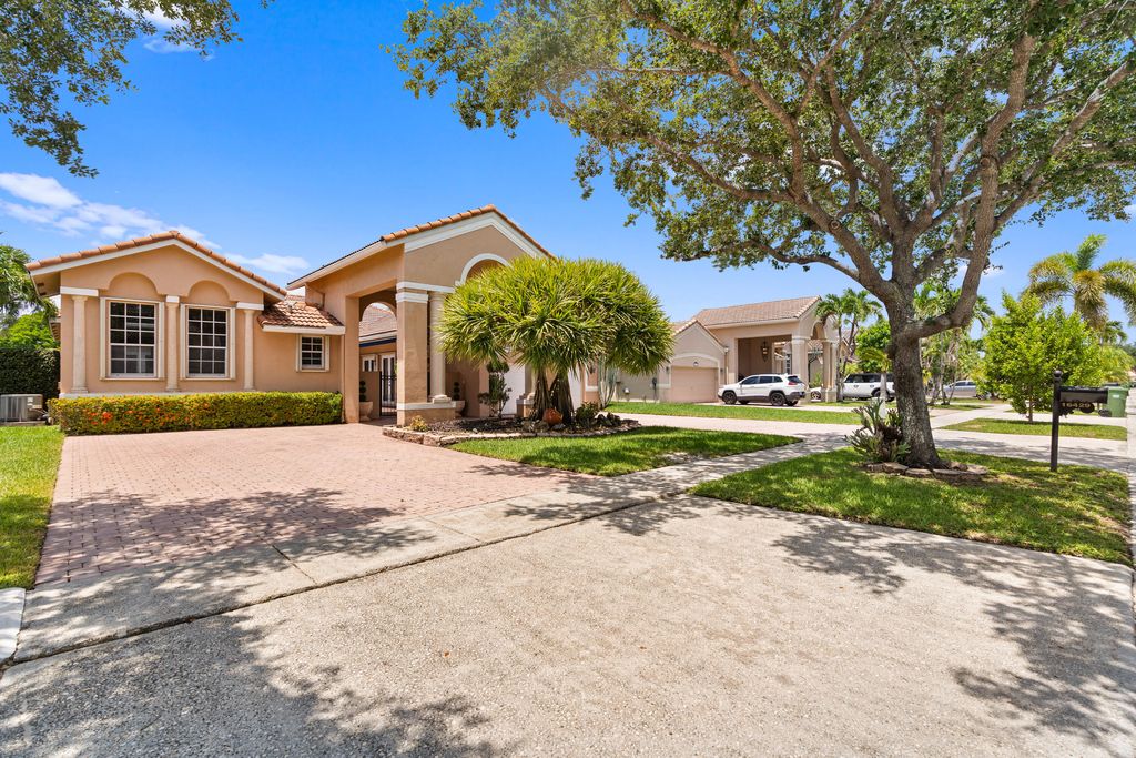 16429 NW 16th Street, Pembroke Pines, FL 33028