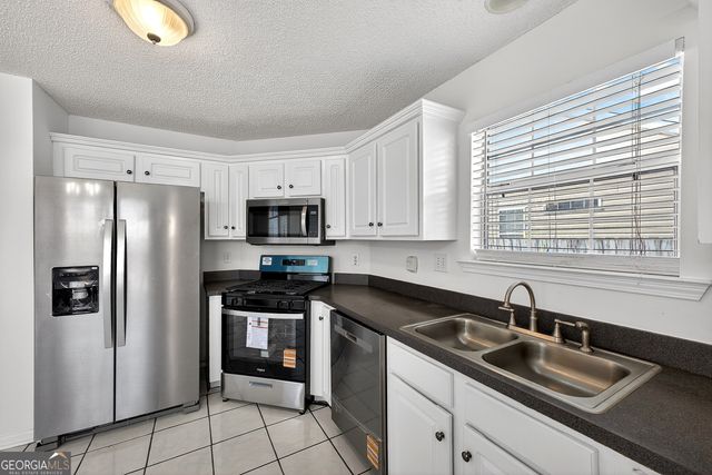 568 Ransom Way, Stockbridge, GA 30281