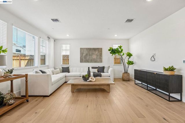 800 Abigail, Walnut Creek, CA 94598
