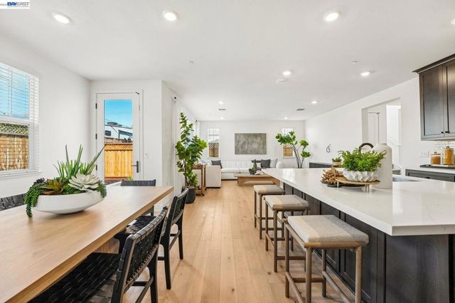 800 Abigail, Walnut Creek, CA 94598