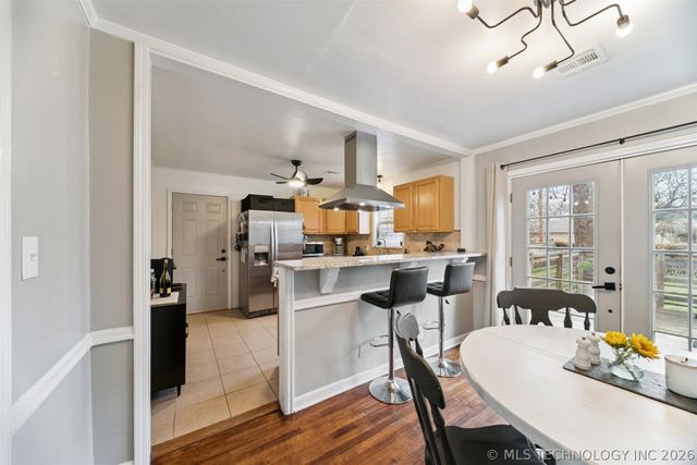 4243 Riverside Drive, Tulsa, OK 74105