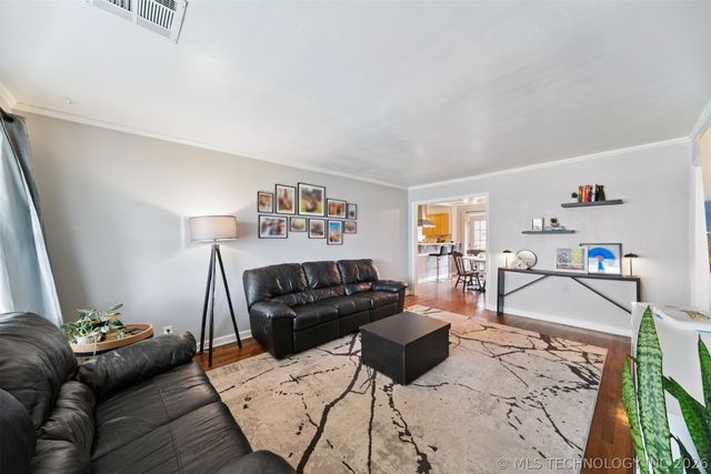 4243 Riverside Drive, Tulsa, OK 74105