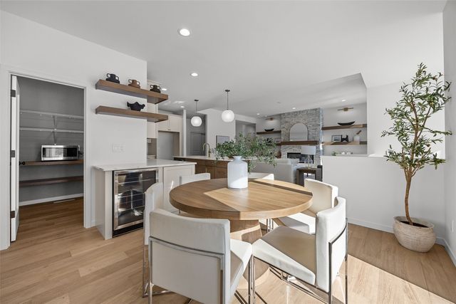 219 McCarran Avenue NE, Cedar Rapids, IA 52402