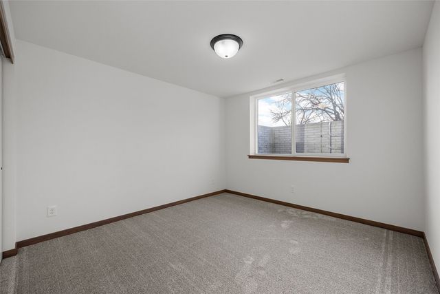 219 McCarran Avenue NE, Cedar Rapids, IA 52402