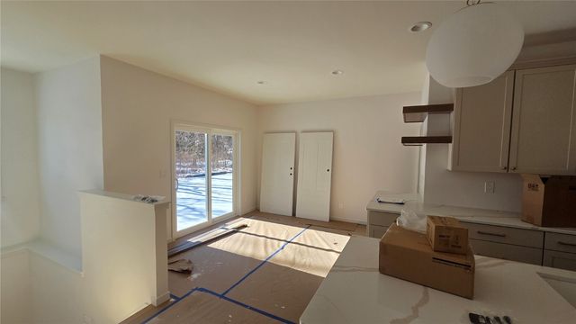 219 McCarran Avenue NE, Cedar Rapids, IA 52402