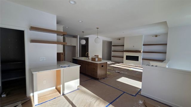 219 McCarran Avenue NE, Cedar Rapids, IA 52402