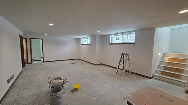 219 McCarran Avenue NE, Cedar Rapids, IA 52402