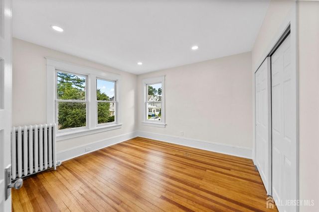 40 Richter Avenue, Milltown, NJ 08850