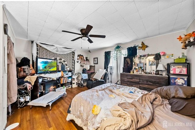 40 Richter Avenue, Milltown, NJ 08850