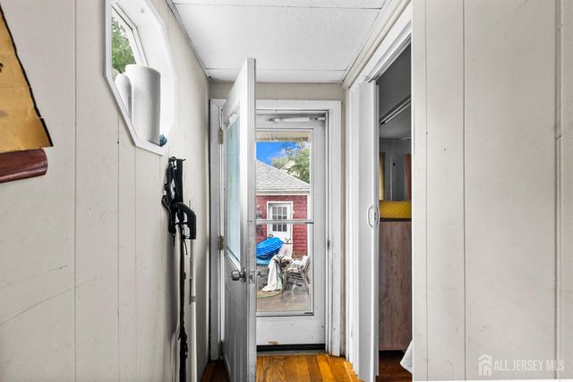 40 Richter Avenue, Milltown, NJ 08850