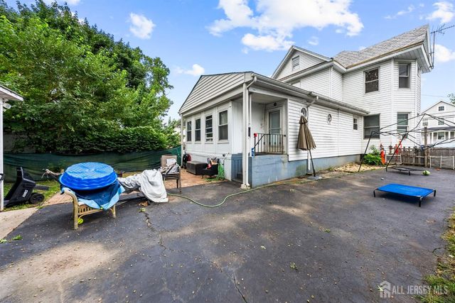 40 Richter Avenue, Milltown, NJ 08850