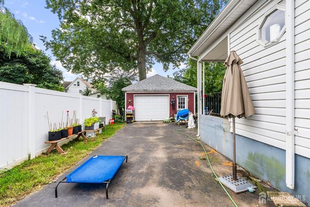 40 Richter Avenue, Milltown, NJ 08850