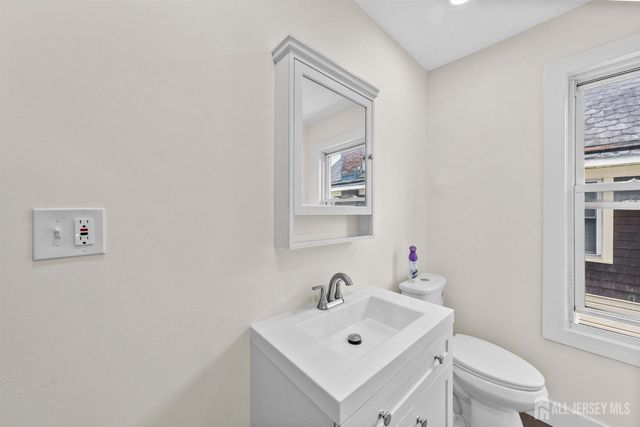 40 Richter Avenue, Milltown, NJ 08850