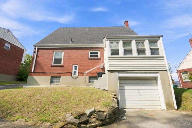 3712 Bonfield Drive, Cincinnati, OH 45220