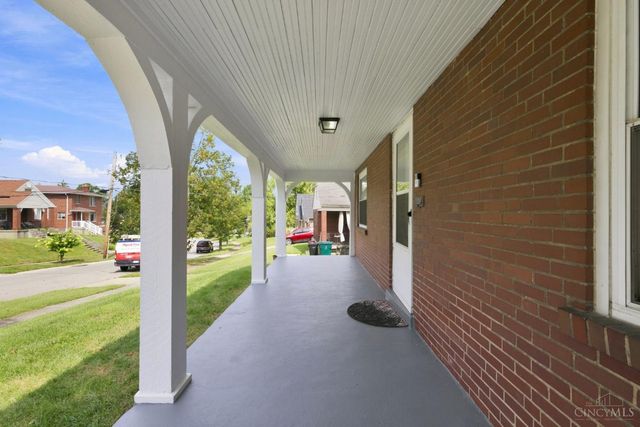 3712 Bonfield Drive, Cincinnati, OH 45220