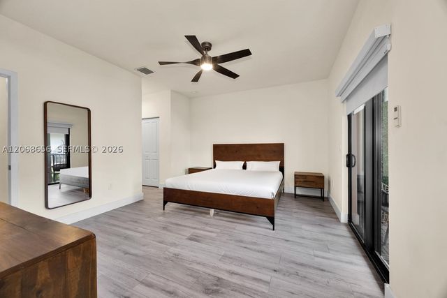 4691 NW 83rd Pkwy, Doral, FL 33166