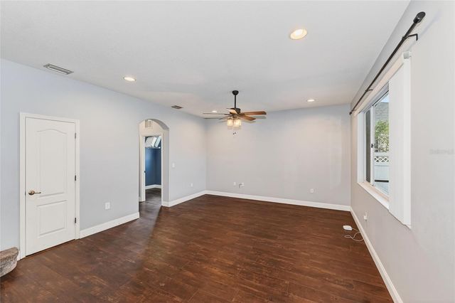 5598 BURNT BRANCH CIRCLE, Sarasota, FL 34232