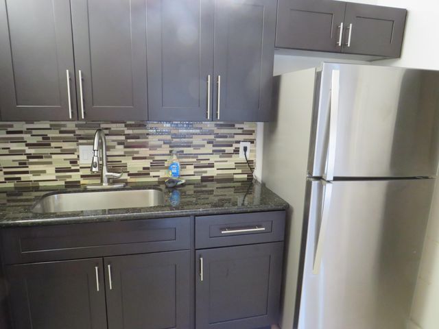 335 Pine Ridge Circle D-1, Greenacres, FL 33463