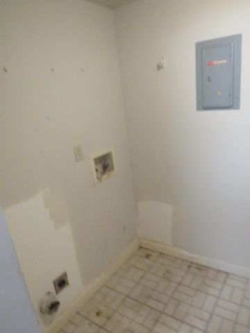 335 Pine Ridge Circle D-1, Greenacres, FL 33463