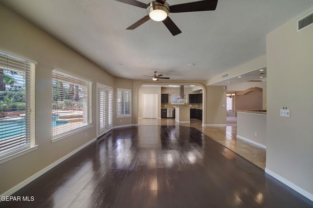 1337 EMERALD GATE Lane, El Paso, TX 79936