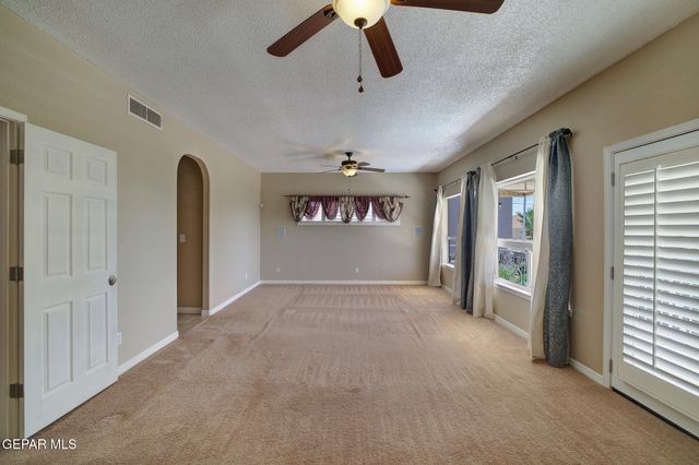 1337 EMERALD GATE Lane, El Paso, TX 79936