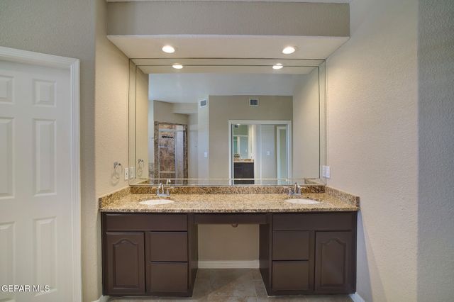 1337 EMERALD GATE Lane, El Paso, TX 79936