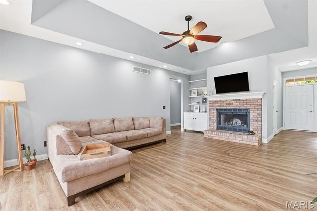 1387 Norwood Hills Drive, O'fallon, MO 63366