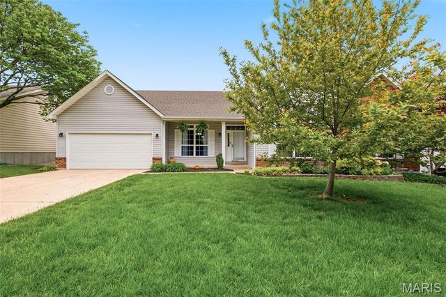 1387 Norwood Hills Drive, O'fallon, MO 63366