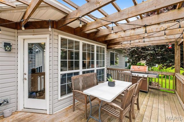 1387 Norwood Hills Drive, O'fallon, MO 63366