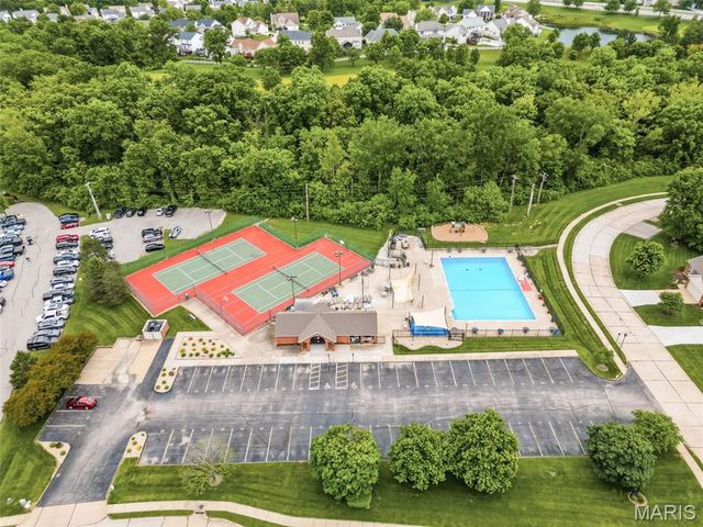 1387 Norwood Hills Drive, O'fallon, MO 63366