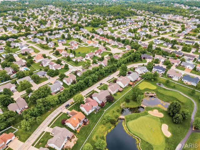 1387 Norwood Hills Drive, O'fallon, MO 63366