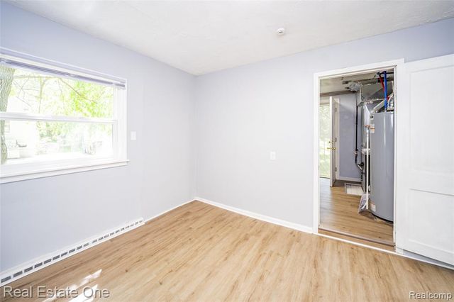 22675 Santa Maria Street, Detroit, MI 48219