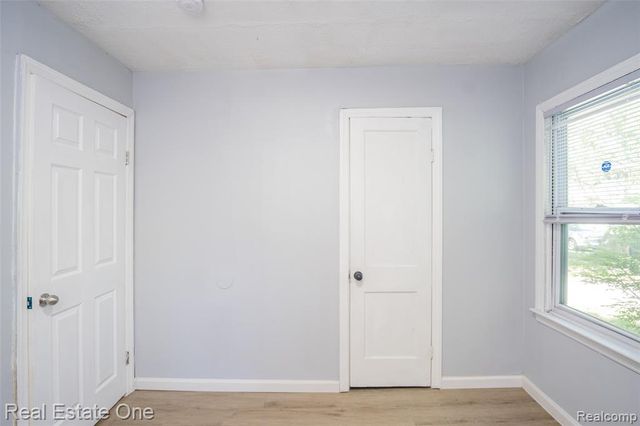 22675 Santa Maria Street, Detroit, MI 48219