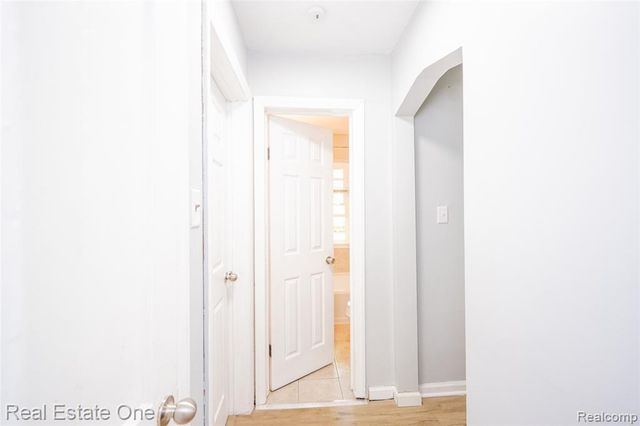 22675 Santa Maria Street, Detroit, MI 48219