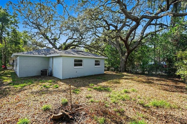 1802 E WOOD STREET, Tampa, FL 33604