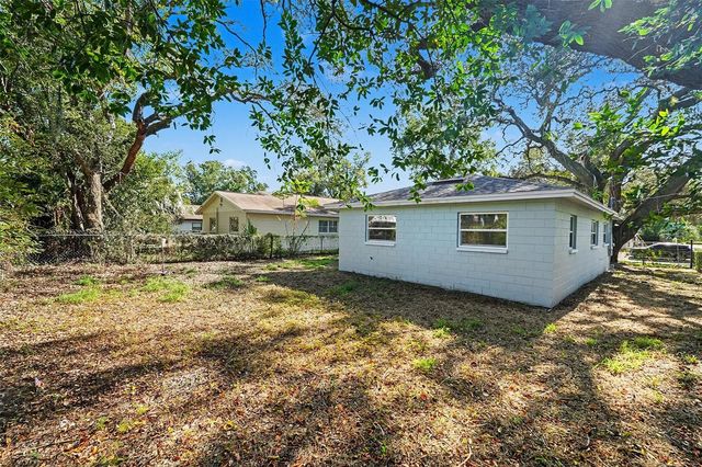 1802 E WOOD STREET, Tampa, FL 33604