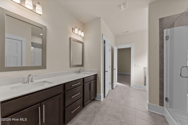 154 Moonlit Drive, Aberdeen, NC 28315