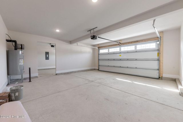 154 Moonlit Drive, Aberdeen, NC 28315