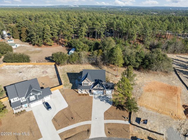 154 Moonlit Drive, Aberdeen, NC 28315