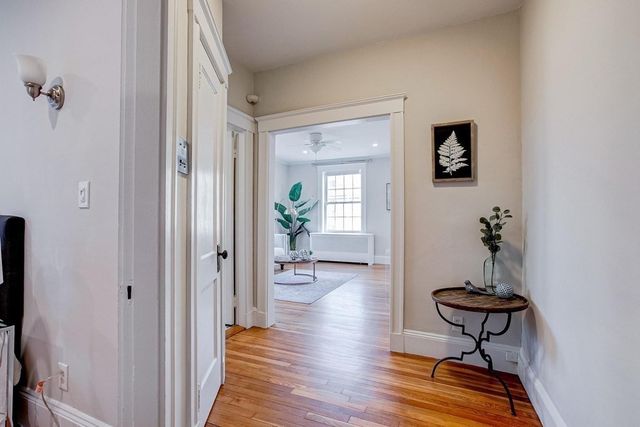 230 Mass Ave 2, Arlington, MA 02474